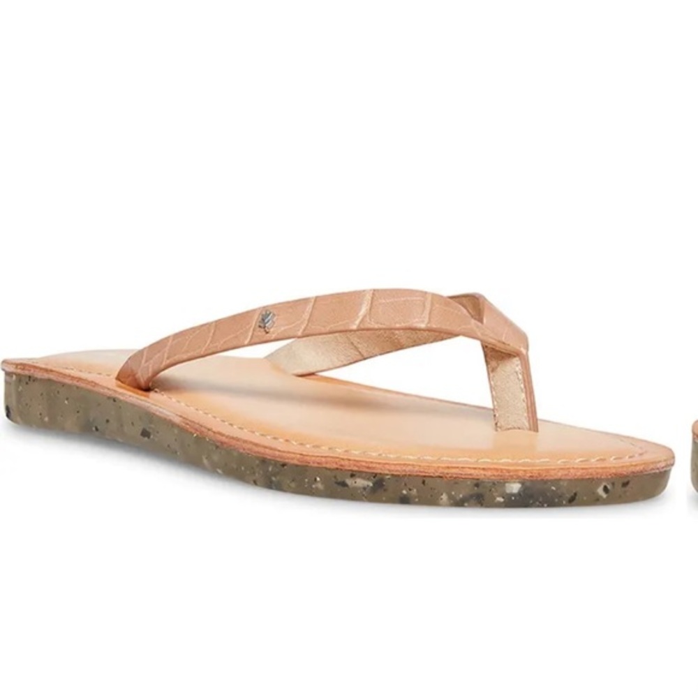 COOL PLANET BY STEVE MADDEN Planet Flip Flop Tan 7.5